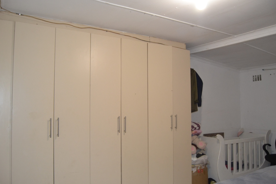 2 Bedroom Property for Sale in Gustrouw Western Cape